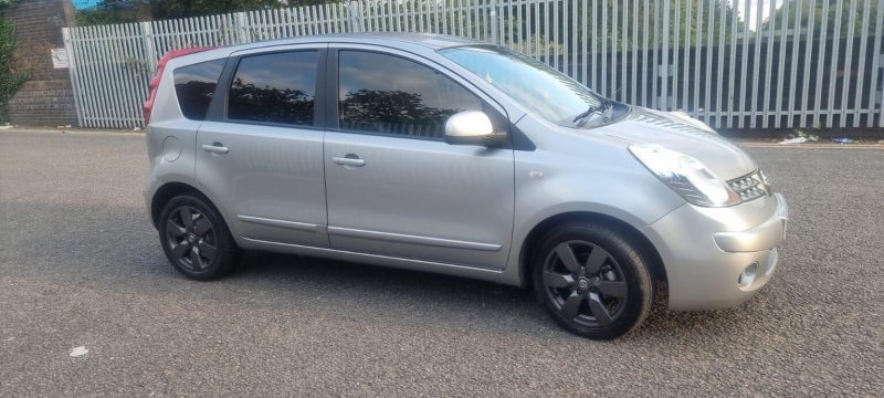 NISSAN NOTE 1.6 16V Tekna Auto Euro 4 5dr