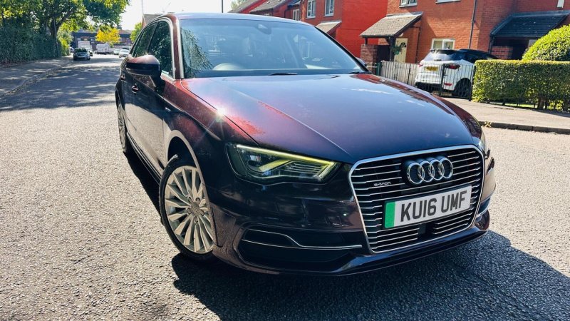 AUDI A3 1.4 TFSI e-tron Sportback e-S Tronic Euro 6 5dr 8.8kWh